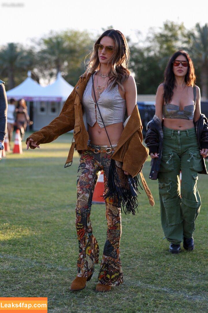 Alessandra Ambrosio / aleambrosio / alelovesanja / alessandraambrosio leaked photo photo #1402