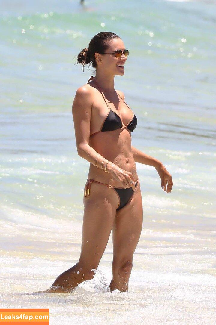 Alessandra Ambrosio / aleambrosio / alelovesanja / alessandraambrosio leaked photo photo #1649