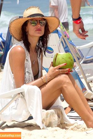 Alessandra Ambrosio photo #1031