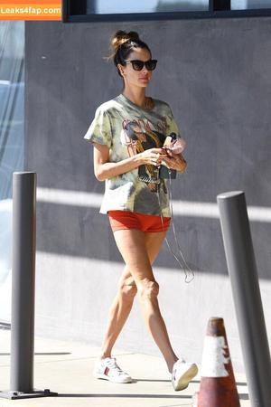 Alessandra Ambrosio photo #1063
