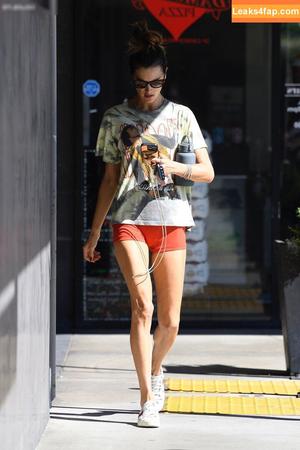 Alessandra Ambrosio photo #1064