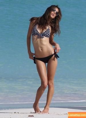 Alessandra Ambrosio photo #1095