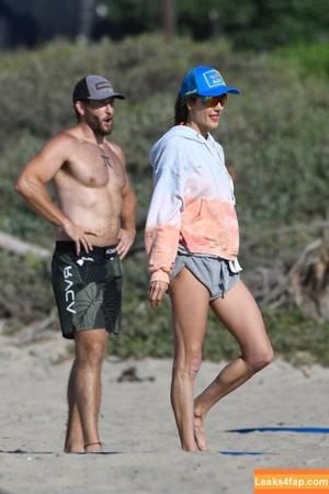 Alessandra Ambrosio photo #1140