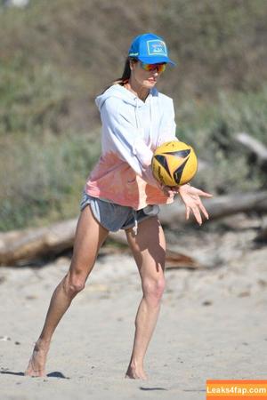 Alessandra Ambrosio photo #1173