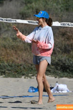 Alessandra Ambrosio photo #1194