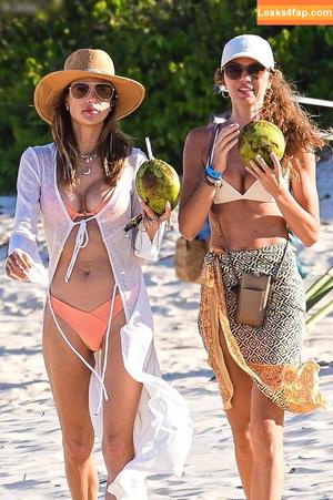 Alessandra Ambrosio photo #1212