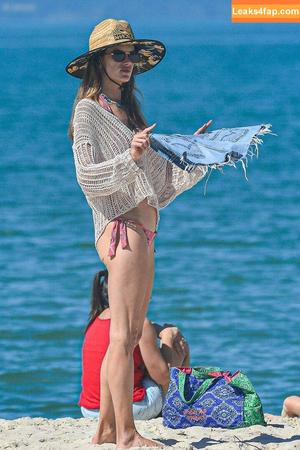 Alessandra Ambrosio photo #1252