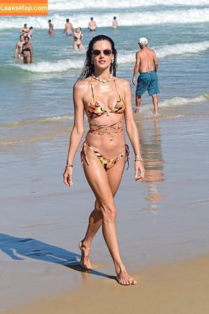 Alessandra Ambrosio photo #1277
