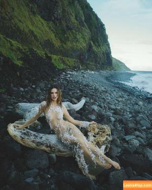 Alessandra Ambrosio photo #1390