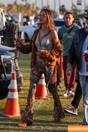 Alessandra Ambrosio photo #1404