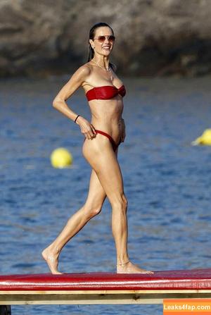 Alessandra Ambrosio photo #1482