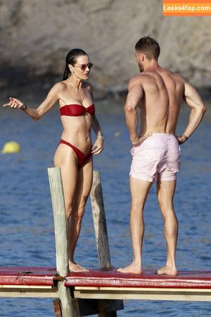 Alessandra Ambrosio photo #1493