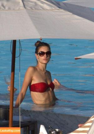 Alessandra Ambrosio photo #1534