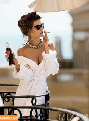 Alessandra Ambrosio photo #1564