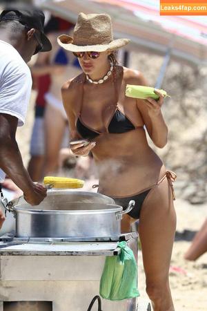 Alessandra Ambrosio photo #1657