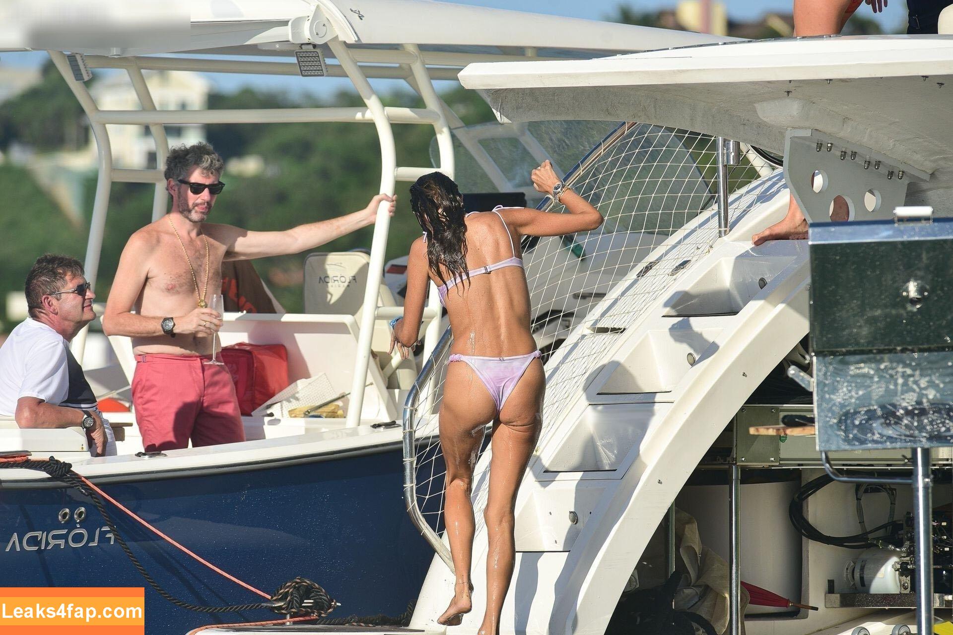 Alessandra Ambrosio / aleambrosio / alelovesanja / alessandraambrosio leaked photo photo #2013