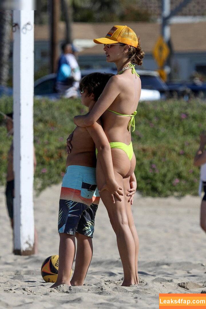 Alessandra Ambrosio / aleambrosio / alelovesanja / alessandraambrosio leaked photo photo #2580