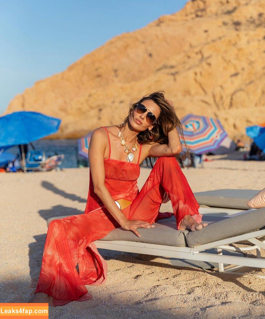 Alessandra Ambrosio / aleambrosio / alelovesanja / alessandraambrosio leaked photo photo #2670