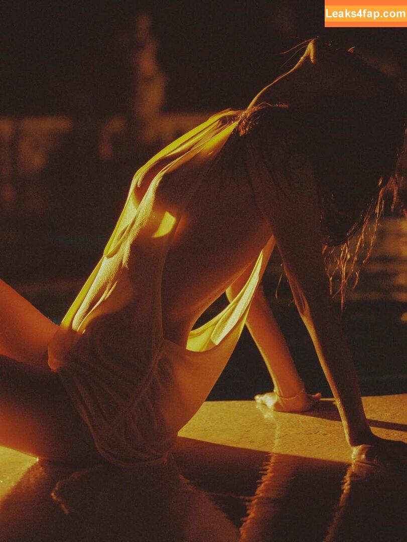 Alessandra Ambrosio / aleambrosio / alelovesanja / alessandraambrosio leaked photo photo #2745