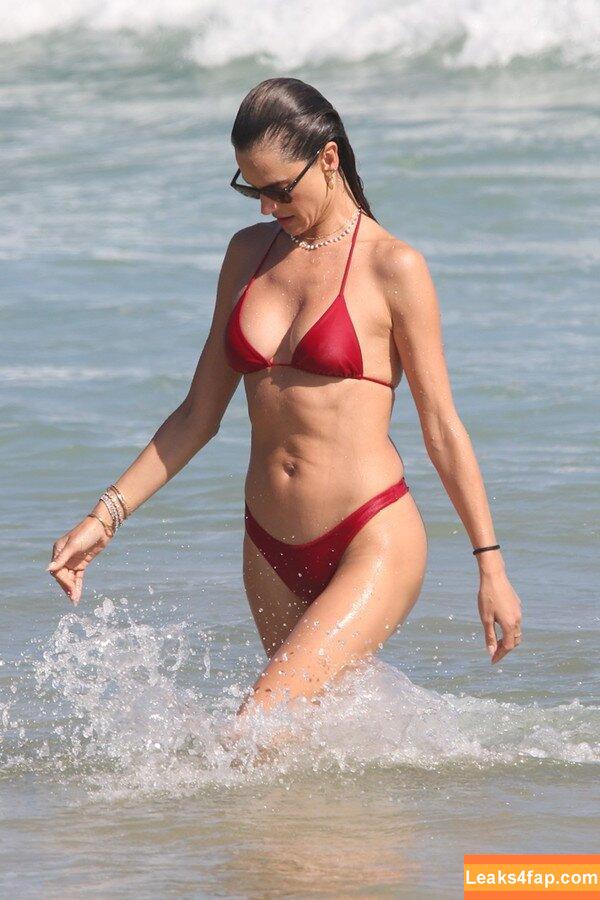 Alessandra Ambrosio / Alessandra / aleambrosio / alelovesanja / alessandraambrosio / https: leaked photo photo #2790