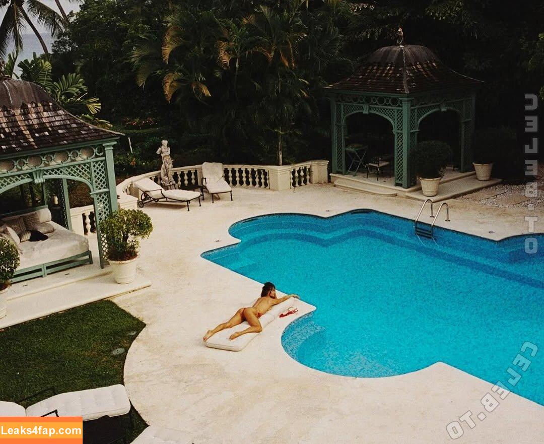 Alessandra Ambrosio / Alessandra / aleambrosio / alelovesanja / alessandraambrosio / https: leaked photo photo #2800