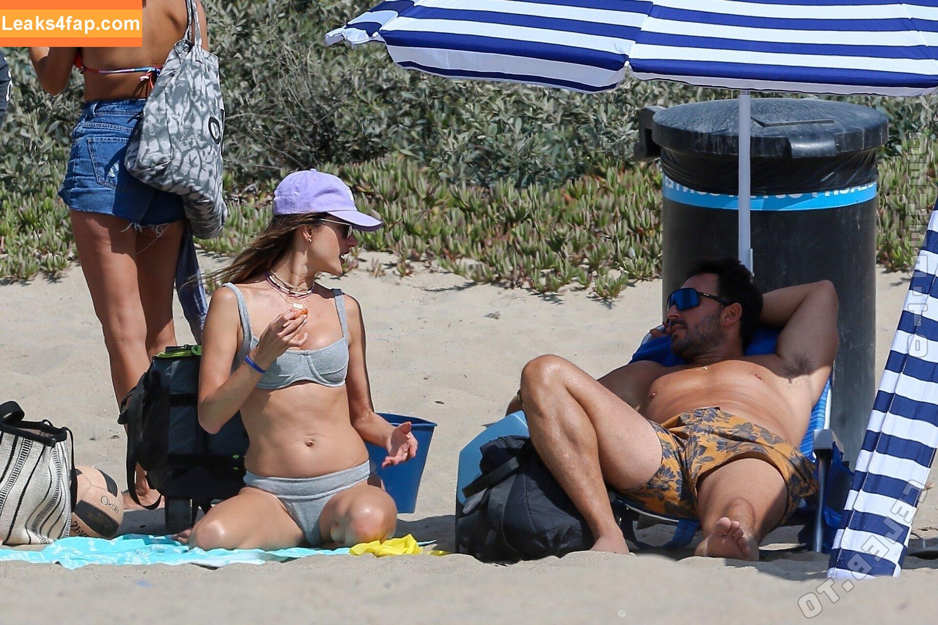 Alessandra Ambrosio / Alessandra / aleambrosio / alelovesanja / alessandraambrosio / https: leaked photo photo #2857