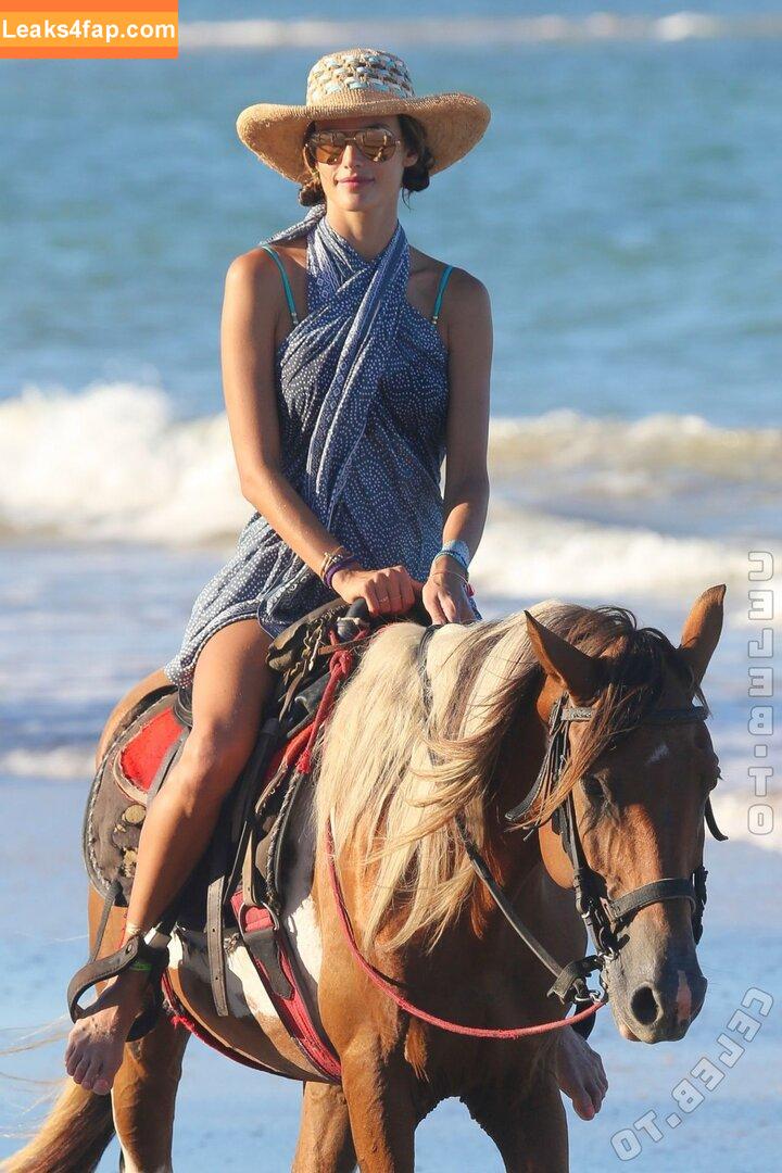 Alessandra Ambrosio / Alessandra / aleambrosio / alelovesanja / alessandraambrosio / https: leaked photo photo #2944