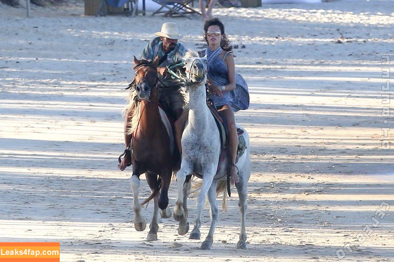 Alessandra Ambrosio / Alessandra / aleambrosio / alelovesanja / alessandraambrosio / https: leaked photo photo #2953