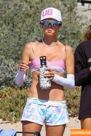 Alessandra Ambrosio photo #2649