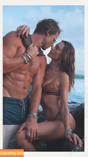 Alessandra Ambrosio photo #2869