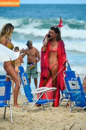 Alessandra Ambrosio photo #2935
