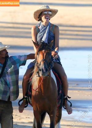 Alessandra Ambrosio фото #2952