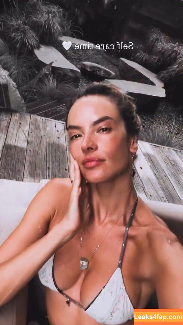 Alessandra Ambrosio / Alessandra / aleambrosio / alelovesanja / alessandraambrosio / https: leaked photo photo #3087