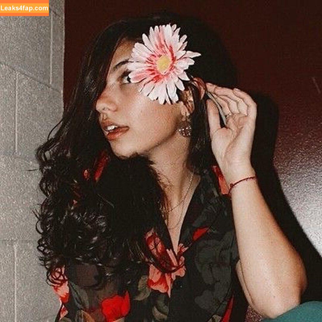 Alessia Cara / 697145310 / alessiacara / alessiasmusic leaked photo photo #0023