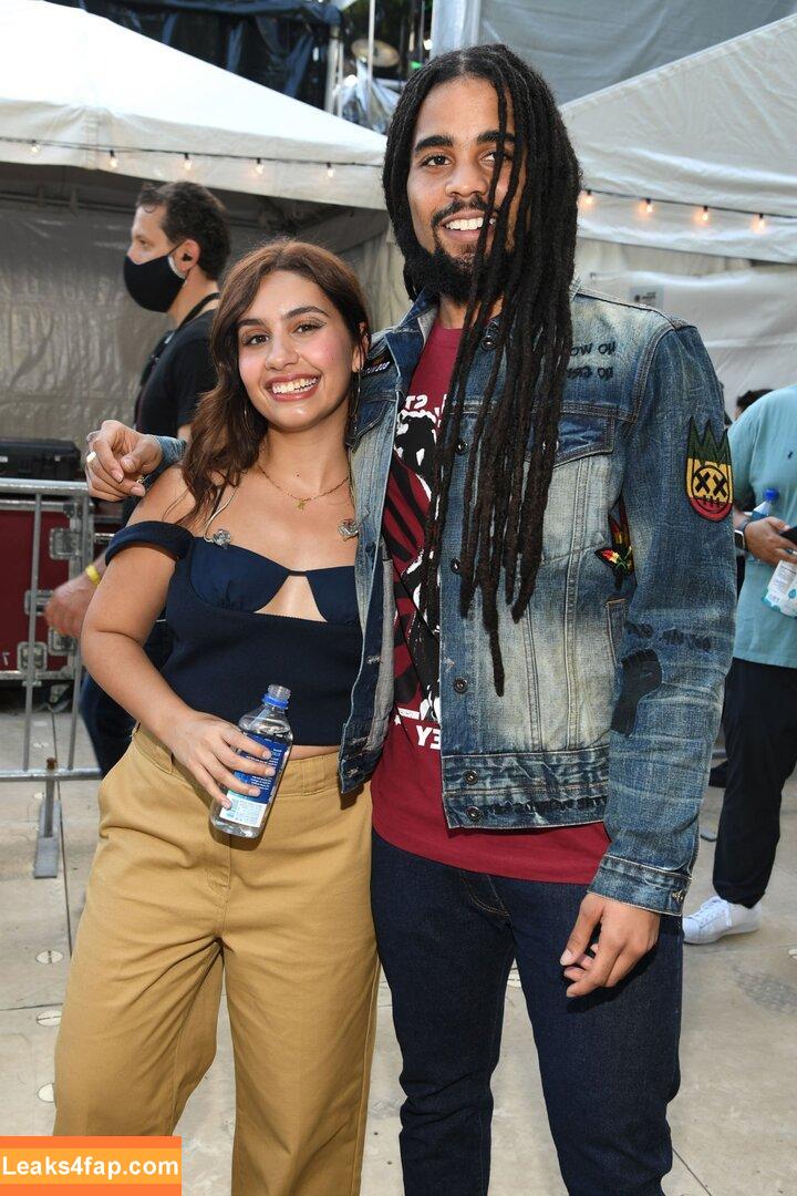 Alessia Cara / 697145310 / alessiacara / alessiasmusic leaked photo photo #0027