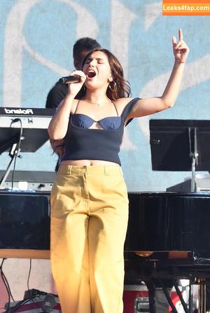 Alessia Cara photo #0142