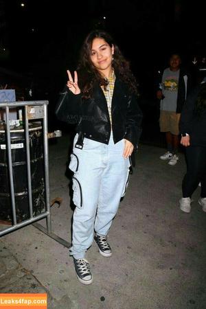 Alessia Cara photo #0157