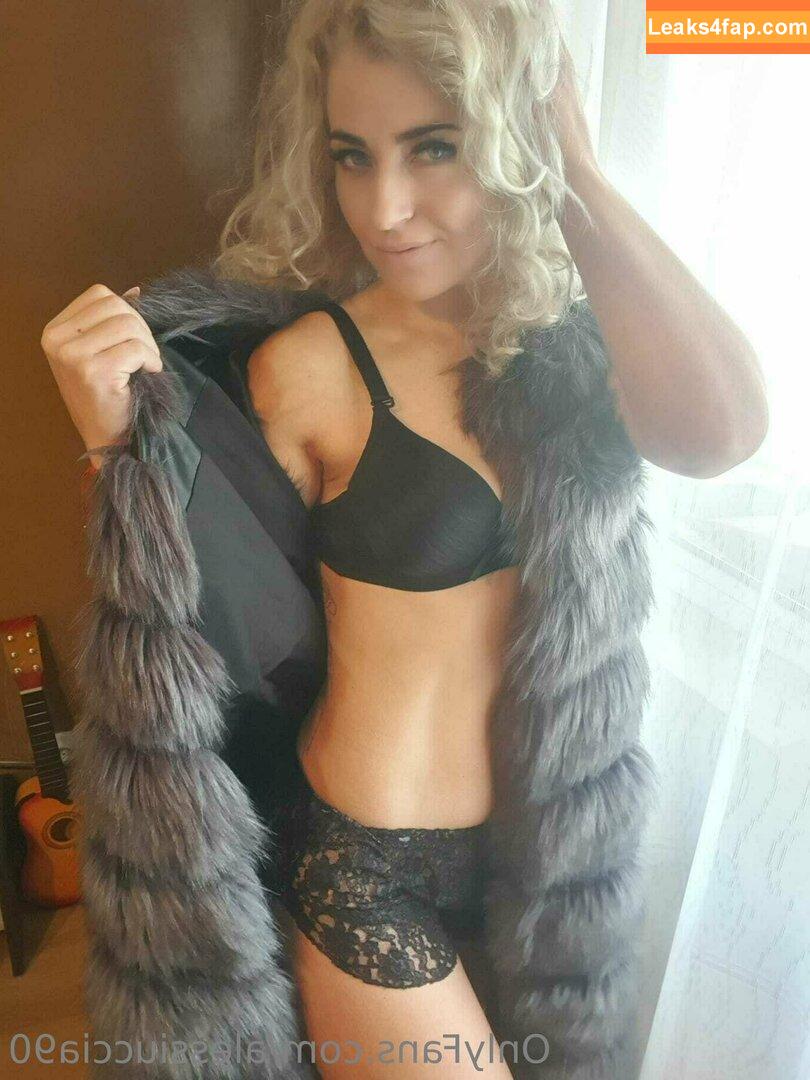 alessiuccia90 / alessiuccia__90 leaked photo photo #0017