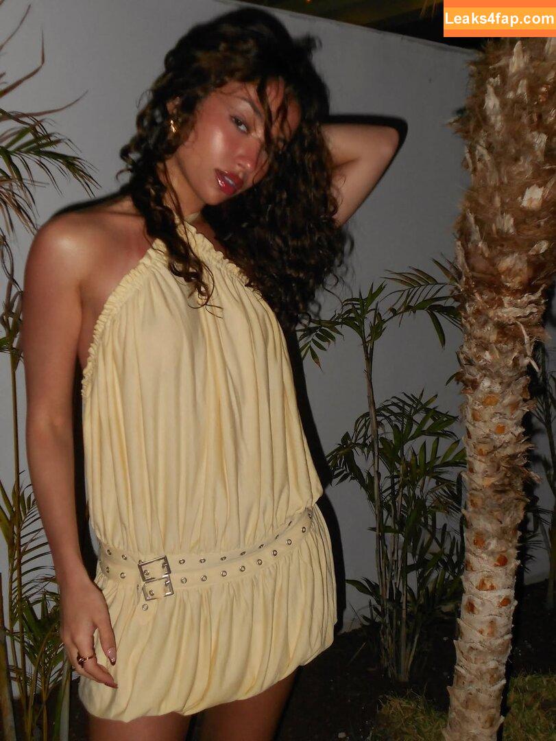 Alessya Farrugia / alessyafarrugiaa / alyssabarbara leaked photo photo #0043