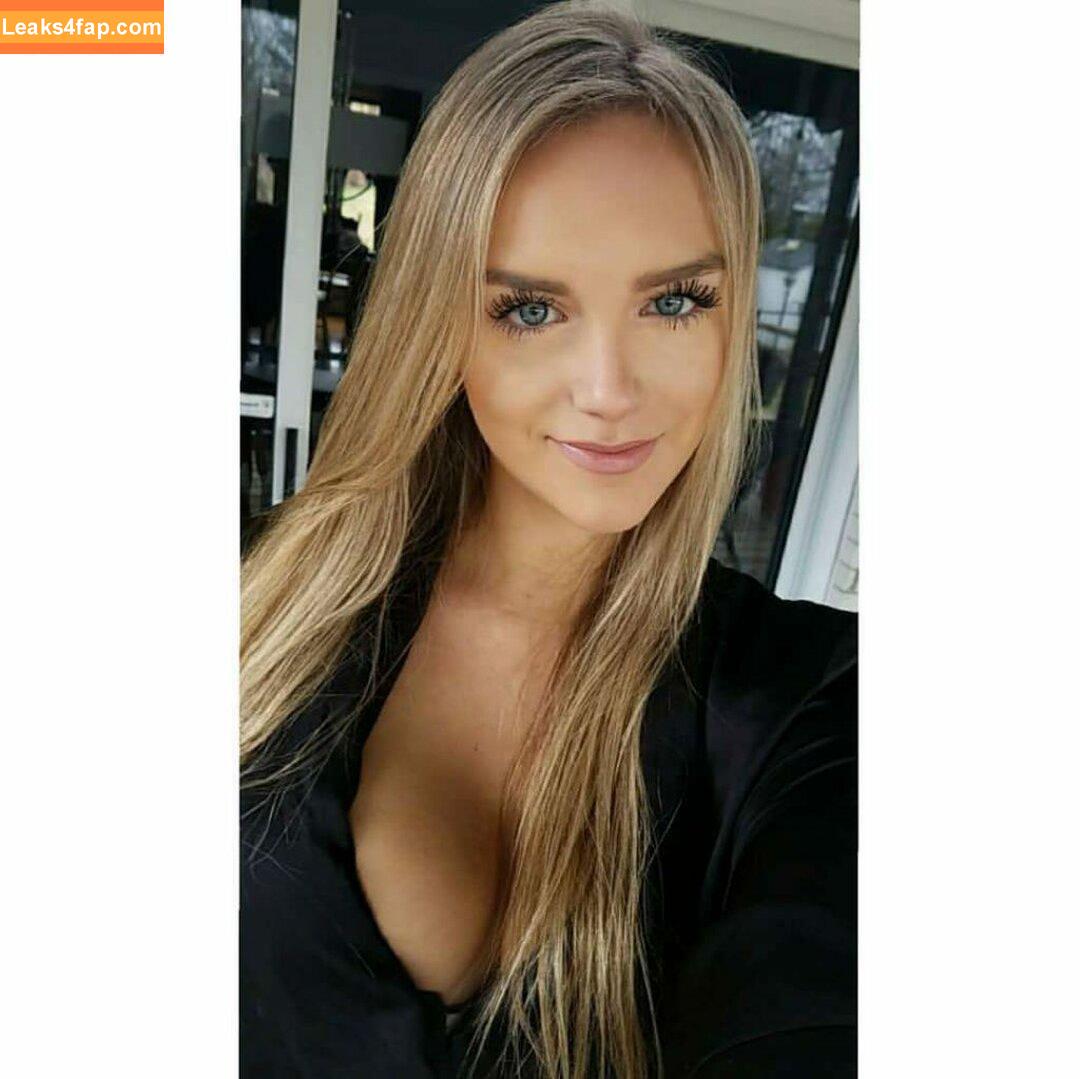 Alex-Ann Lavigne-Pelletier / Alex-Ann / alexannllp / alexannlp leaked photo photo #0015