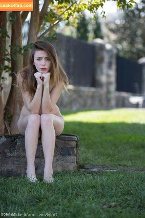 Alex Blake photo #0422