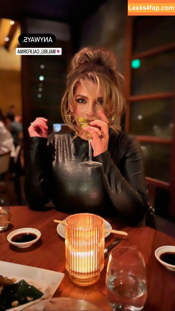 Alex Gervasi / alexonthemic leaked photo photo #0365