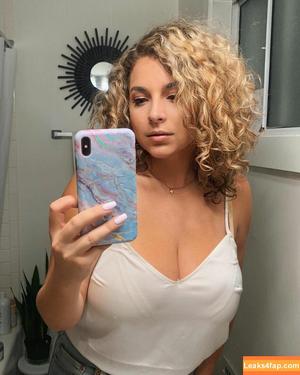 Alex Gervasi photo #0300