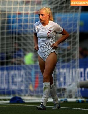 Alex Greenwood photo #0001