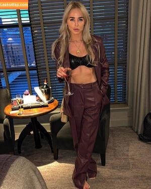 Alex Greenwood photo #0005