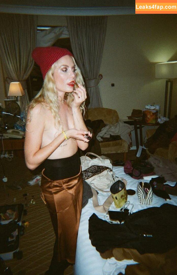 Alex McKenna / maxmagpie leaked photo photo #0013