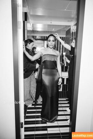 Alex Scott photo #0176