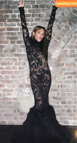 Alex Scott photo #0180