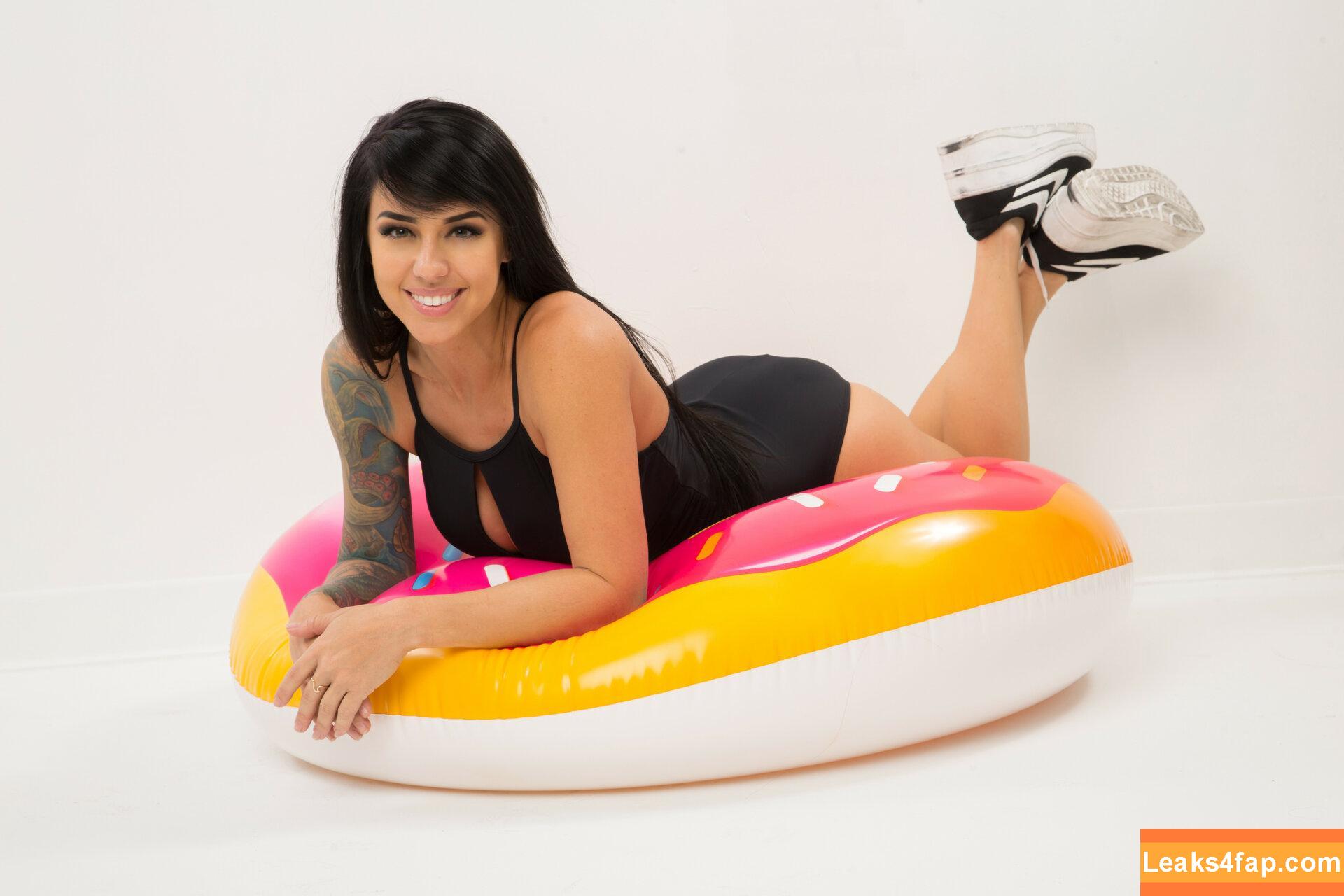 Alex Zedra / AI Fakes / Alex_zedra слитое фото фото #0103