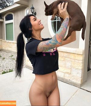 Alex Zedra photo #0667